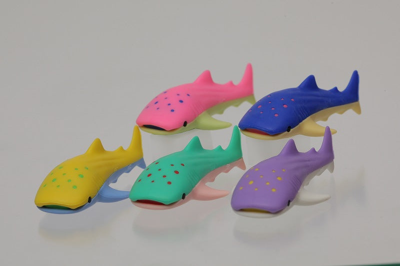 IWAKO COLORZ "Whale Shark" x 4 packs